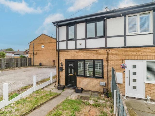 House for sale in Burnedge, Greater Manchester