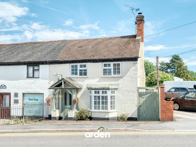 House for sale in Alderminster, Warwickshire