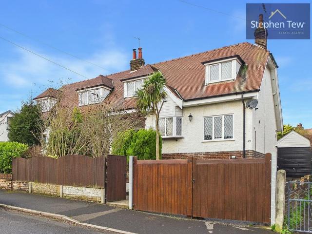 House for sale in Cabus, Lancashire