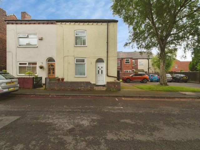 House for sale in Newtown, Salford