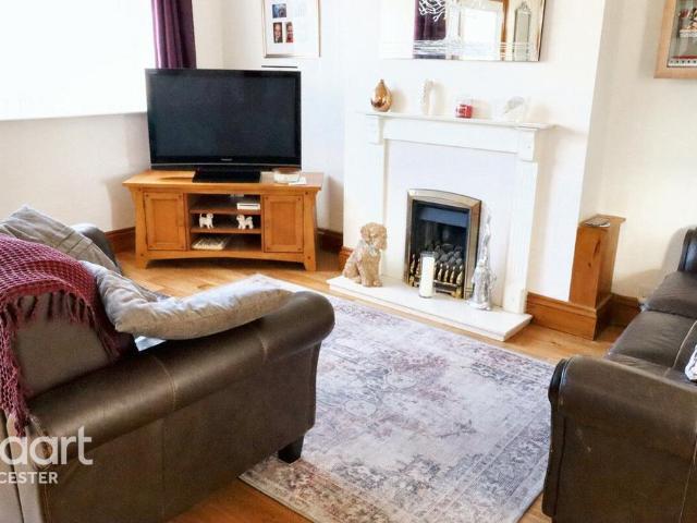 House for sale in Old Wharf, City Of Leicester