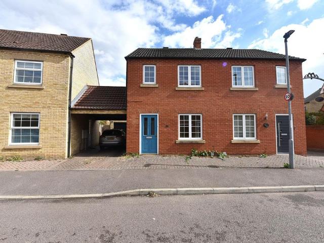 House for sale in Huntingdon, Cambridgeshire