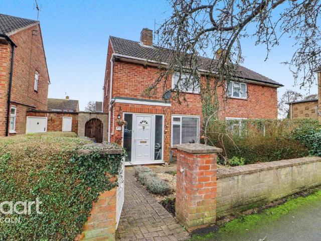 House for sale in Ermine West, Brayford