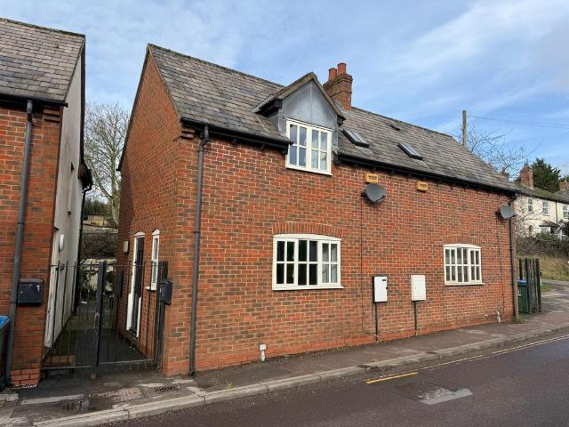 House for sale in Buckingham, Buckinghamshire