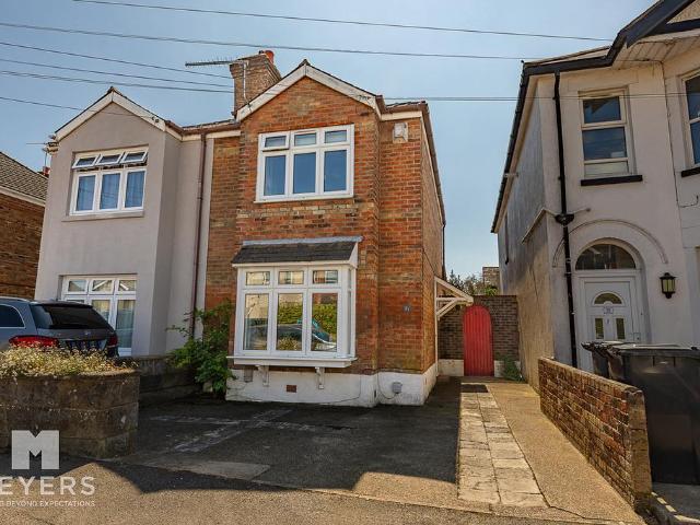 House for sale in Charminster, Bournemouth