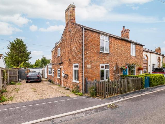 House for sale in Belleau, Lincolnshire