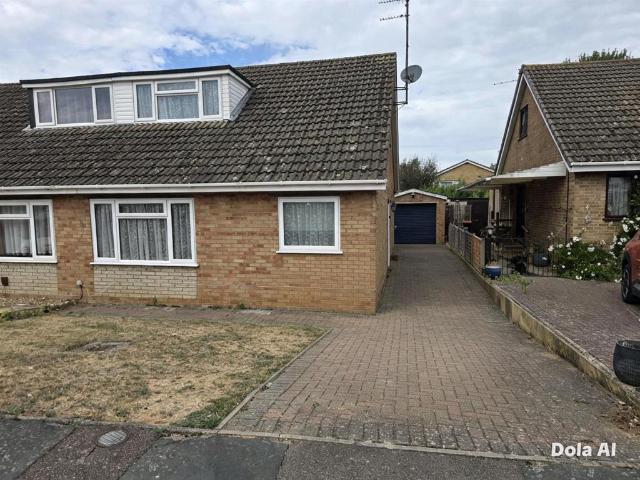 House for sale in Calverton End, Milton Keynes