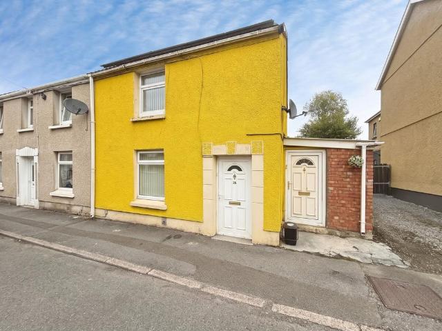 House for sale in Cefncaeau, Dafen