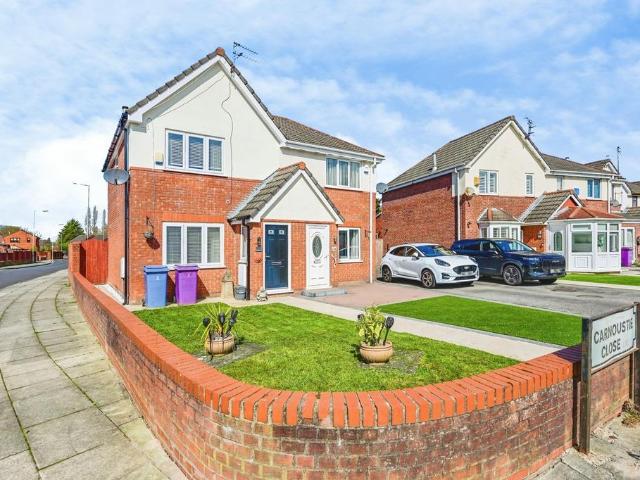 House for sale in Calderstones