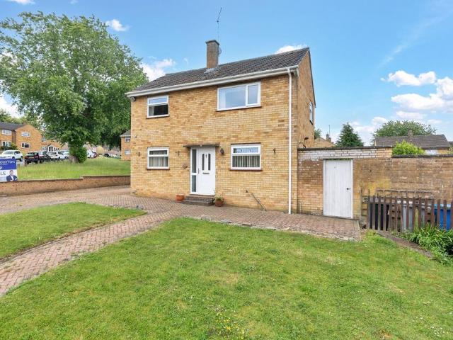 House for sale in Barton Seagrave