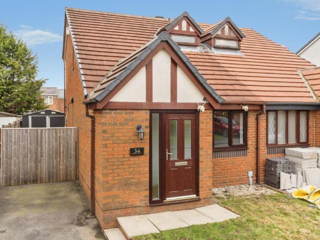 House for sale in Westleigh, Wigan