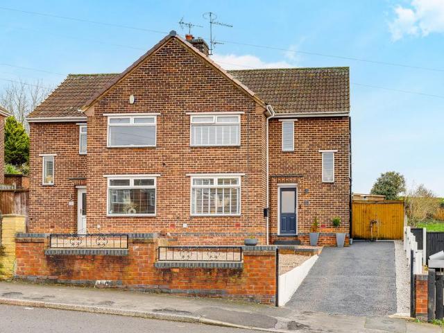 House for sale in Gedling, East Midlands