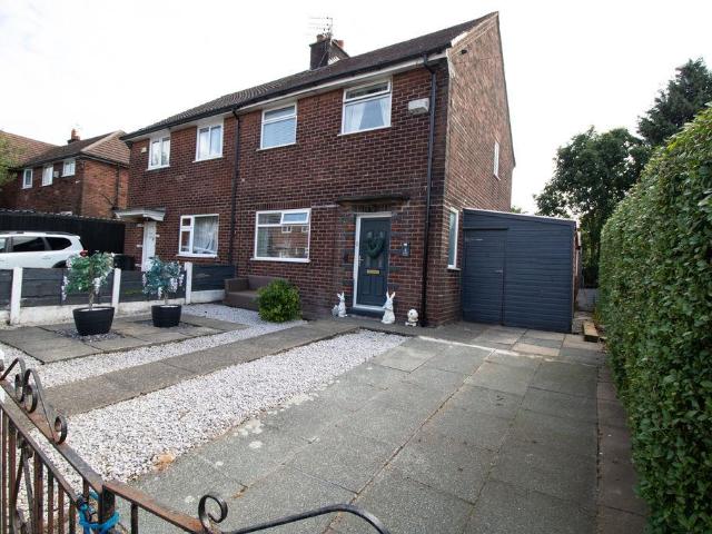 House for sale in Lee Bank, Greater Manchester