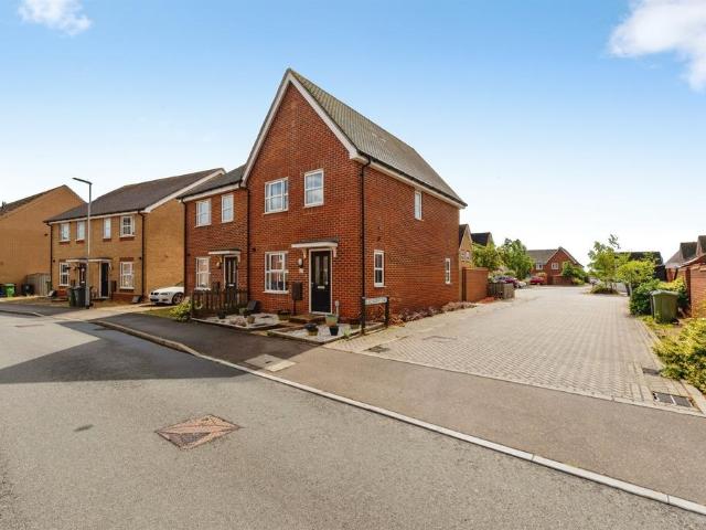 House for sale in Redlands Park, East Tuddenham