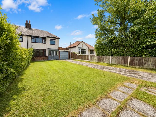 House for sale in Cabus, Lancashire
