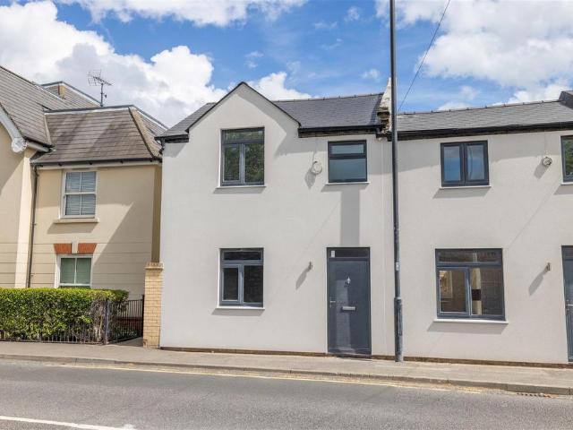 House for sale in Clewer Village, Windsor