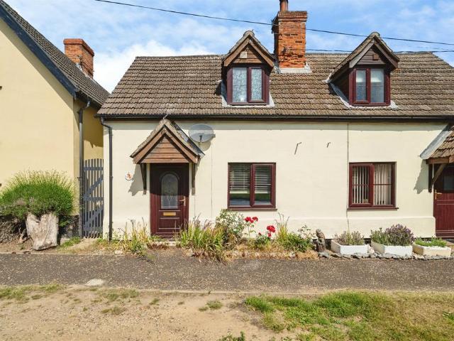 House for sale in East Tuddenham, Norfolk