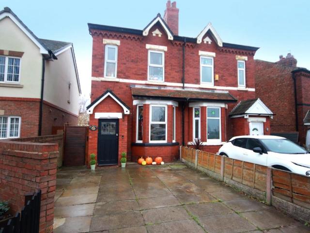 House for sale in Sefton, Crossens