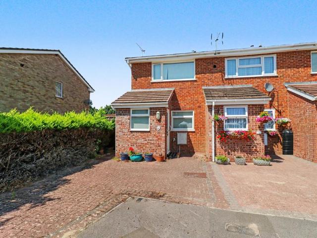 House for sale in Fair Oak and Horton Heath, Helford
