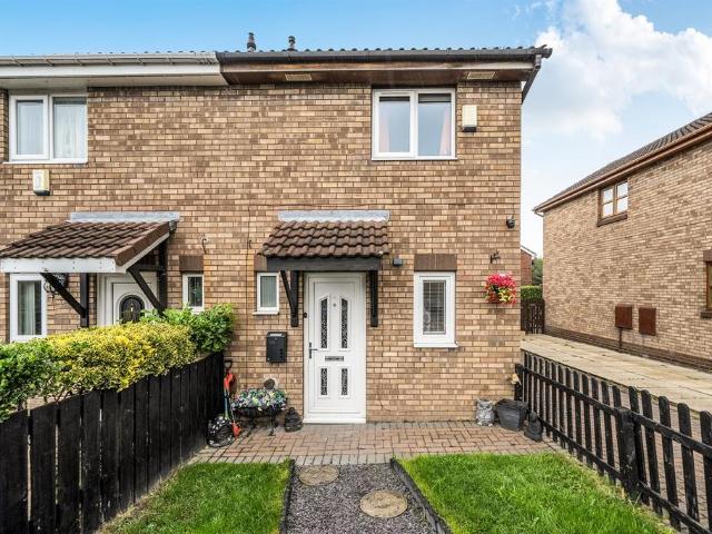 House for sale in West Yorkshire