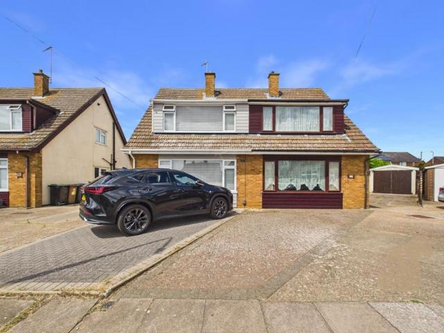 House for sale in Key Street, Suffolk