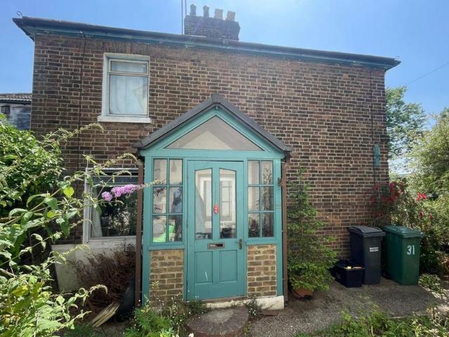 House for sale in Red Hill, Surrey