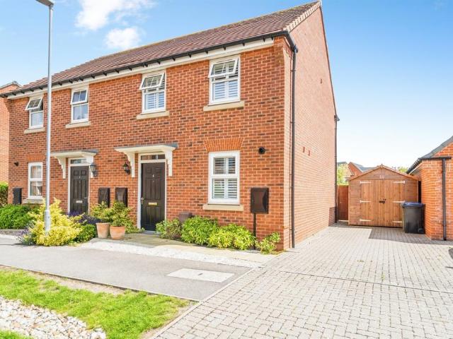 House for sale in Aldingbourne, Clapham