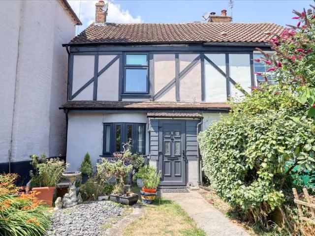 House for sale in Weeley, Dale Hill