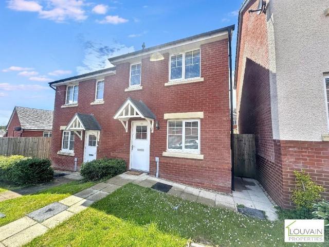 House for sale in Mountain Air, Vale