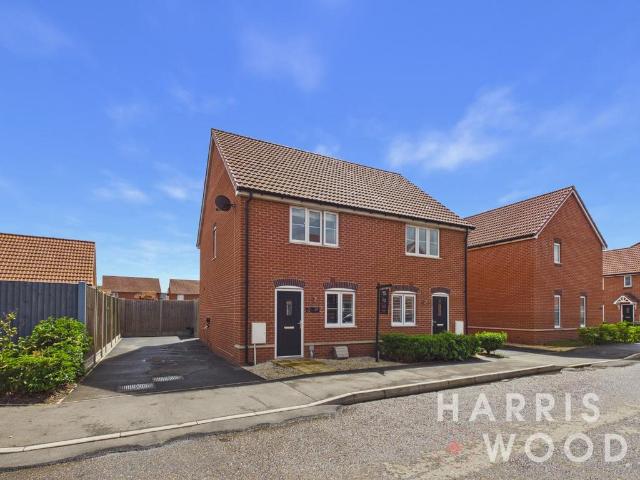 House for sale in Frinton and Walton, Dale Hill