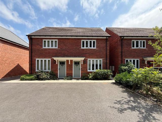 House for sale in Alderminster, Warwickshire