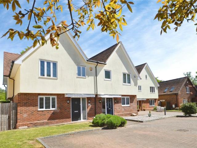 House for sale in Duton Hill, Essex