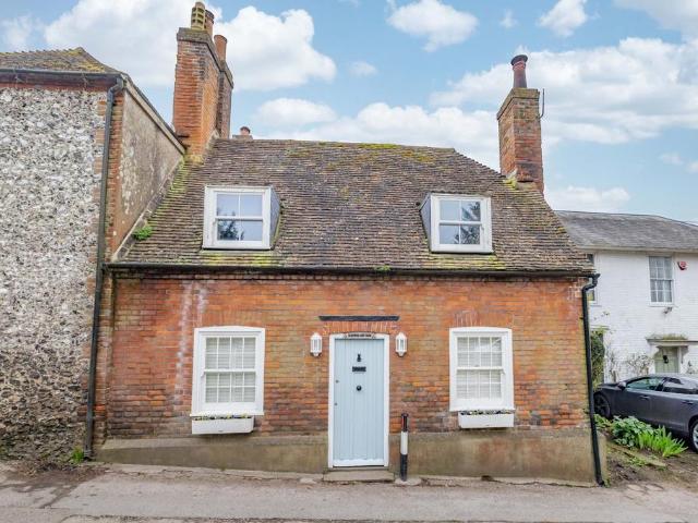 House for sale in Barham, The Bridge