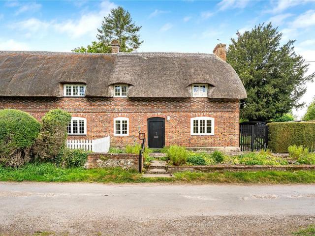 House for sale in Berrick Salome, Oxfordshire