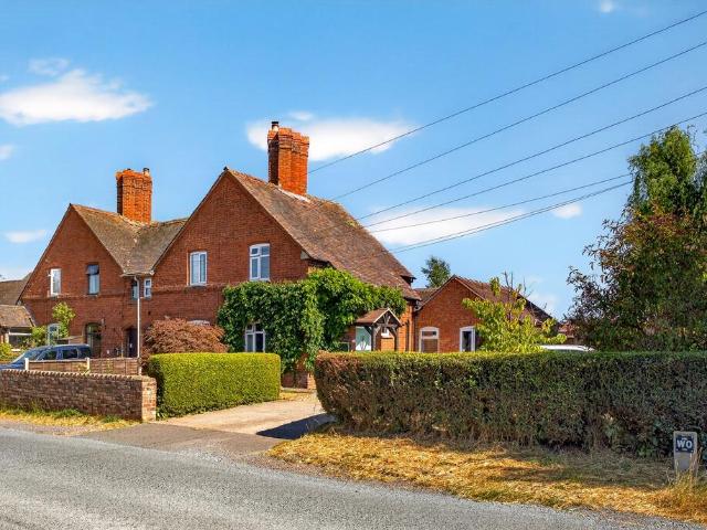 House for sale in Ocle Pychard, Herefordshire