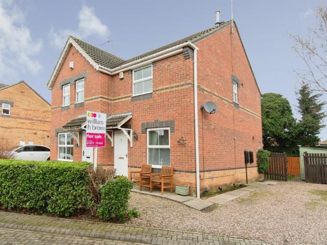 House for sale in Pontefract, West Yorkshire