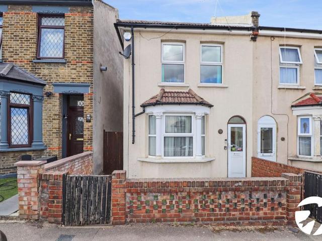House for sale in Upper Belvedere, Greater London