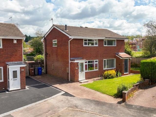 House for sale in Fenton, Stoke-on-Trent
