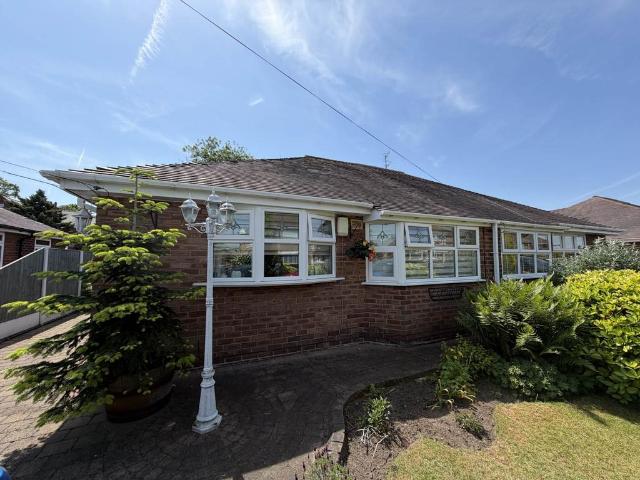 Bungalow for sale in Paddington, Warrington