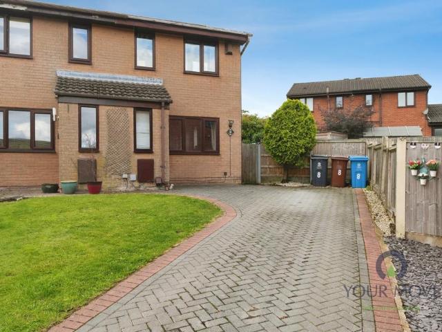 House for sale in Shaw and Crompton, Pendock