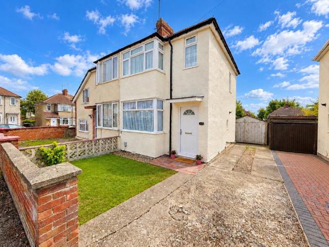 House for sale in Sundon Park, Luton