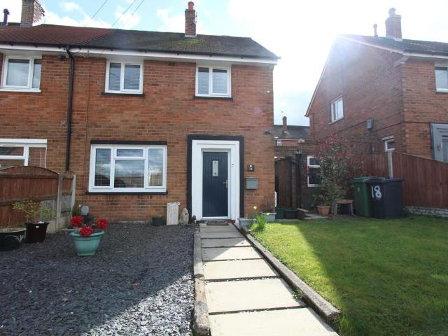 House for sale in Coedpoeth, Wales