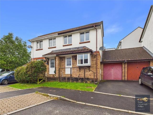House for sale in Great Torrington, Brandis Corner