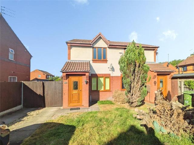 House for sale in Fallings Park, Park Village