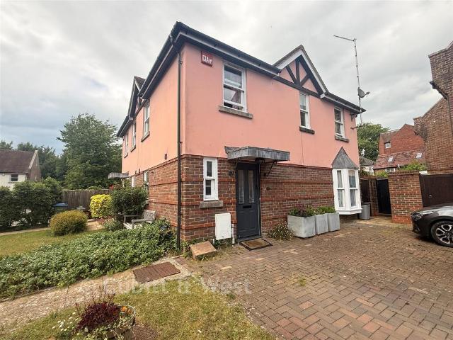 House for sale in Arundel, Clapham