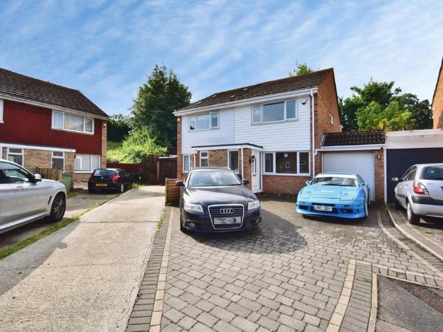 House for sale in Midway, Kent