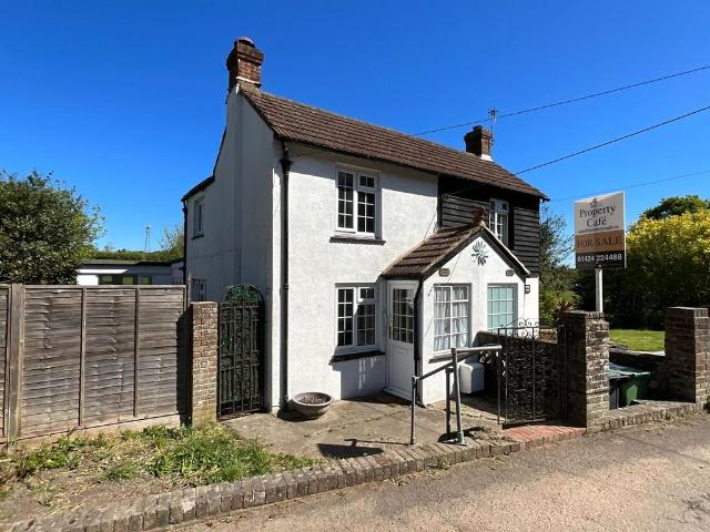 House for sale in Sidley, Heathlands