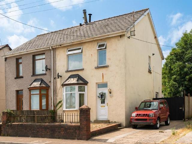 House for sale in Sebastopol, Griffithstown