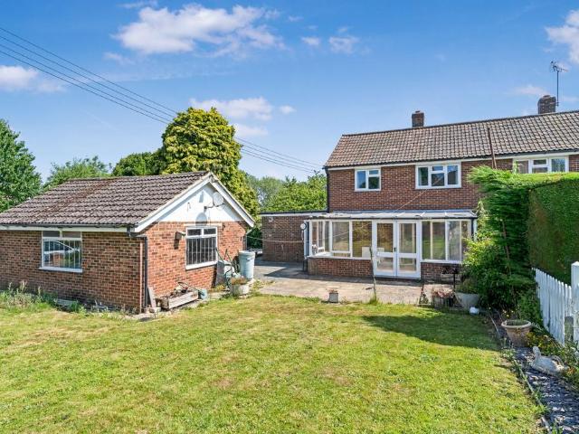 House for sale in Cranbrook & Sissinghurst, Sandown Park