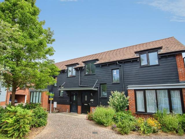 House for sale in Leybourne, Bourne Vale